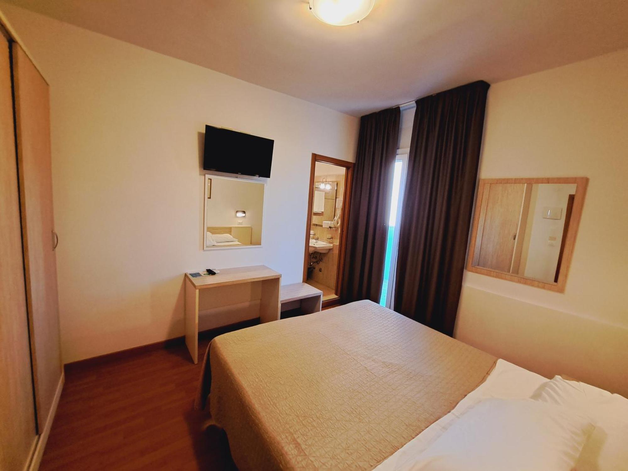Hotel Butterfly Wellness & Spa Rimini Luaran gambar